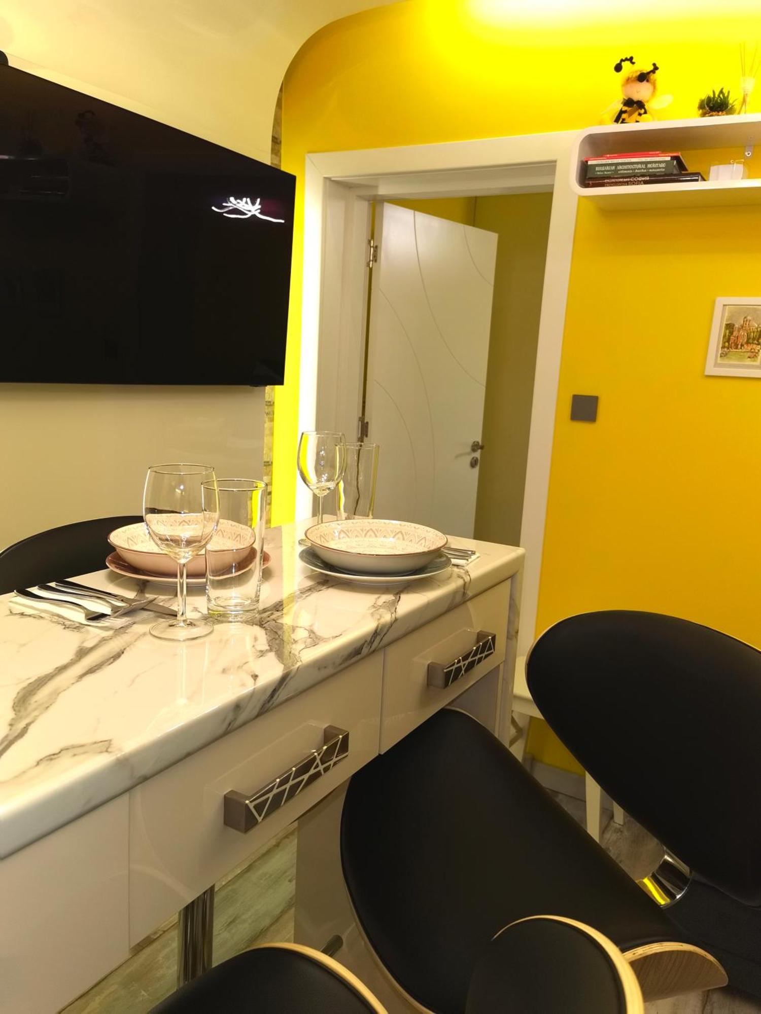 Sofiel Cozy Apartment - Top Center София Экстерьер фото